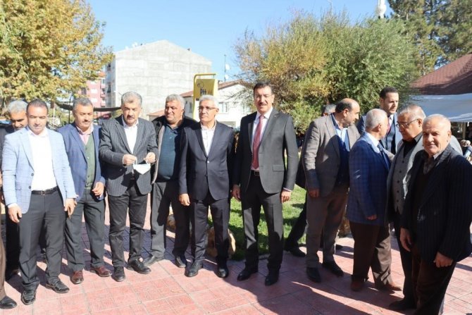 Milletvekili Tüfenkci Eskimalatya’da Esnafla Bir Araya Geldi