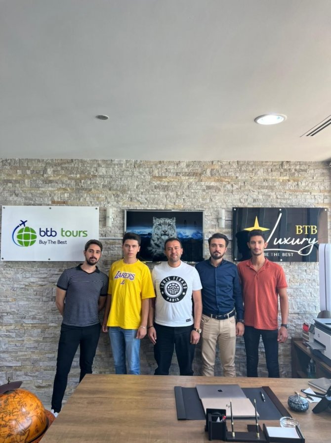 Pandemiden Etkilenen Turizm Sektörü Genç Turizmcilerle Kendine Gelecek