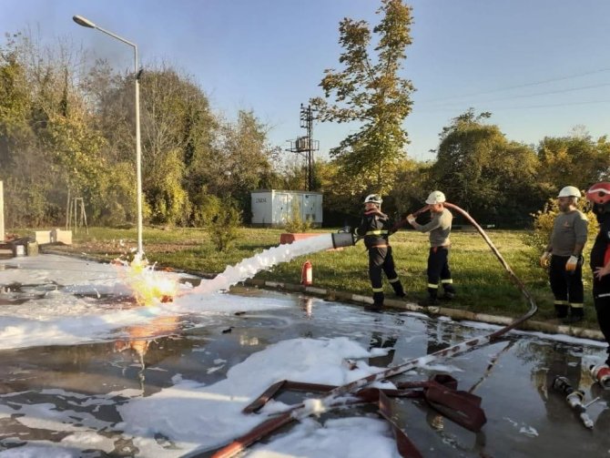 Yangınlara Karşı İşte Böyle Eğitiyorlar