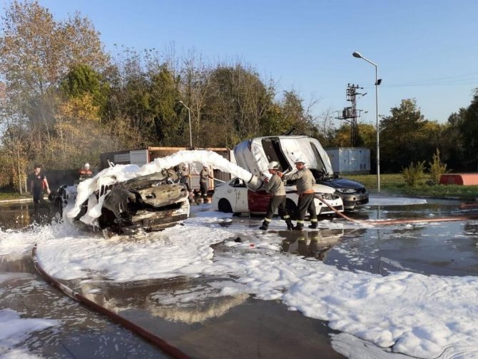 Yangınlara Karşı İşte Böyle Eğitiyorlar