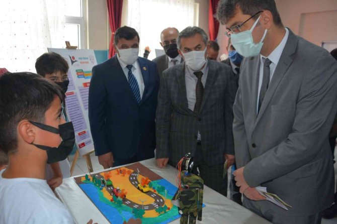 22 Tübi̇tak Projesi Görücüye Çıktı