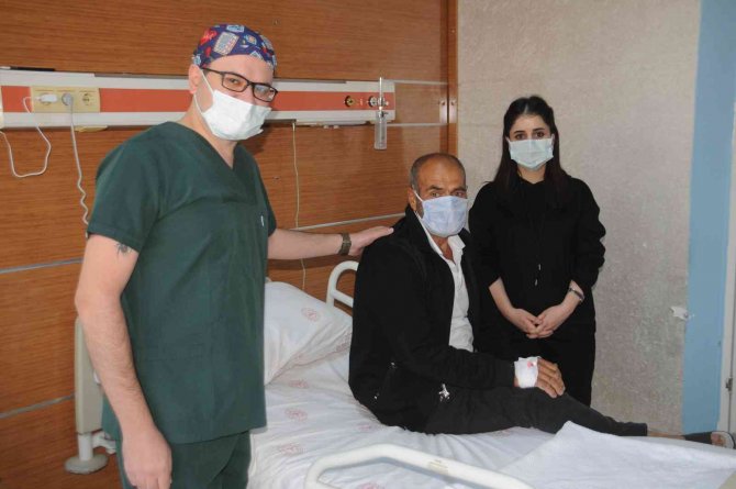 Cizre’de Bağırsakları Dönen Adam Geçirdiği İki Ameliyatla Sağlığına Kavuştu