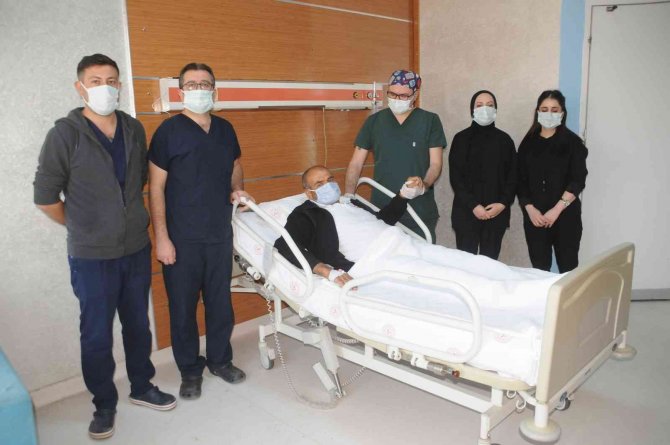 Cizre’de Bağırsakları Dönen Adam Geçirdiği İki Ameliyatla Sağlığına Kavuştu