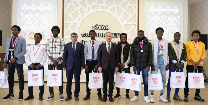 Mini Dünya Kupası Futbol Turnuvasının Şampiyonu Belli Oldu