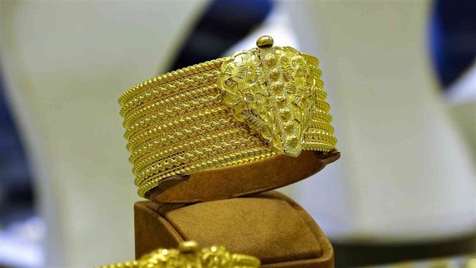 Altın Fiyatlarındaki Artış Tokat Bileziğinin Üretimini Durma Noktasına Getirdi