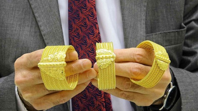 Altın Fiyatlarındaki Artış Tokat Bileziğinin Üretimini Durma Noktasına Getirdi