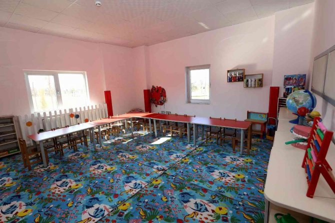 Van Büyükşehir Belediyesinin Kreş Ve Gündüz Bakımevi Hizmete Başlıyor