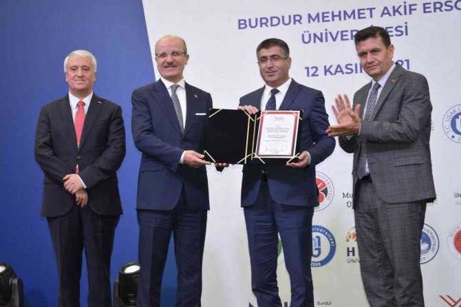 Yök Başkanı Özvar: “15 Olan İhtisaslaşma Üniversiteleri 21 Oldu"