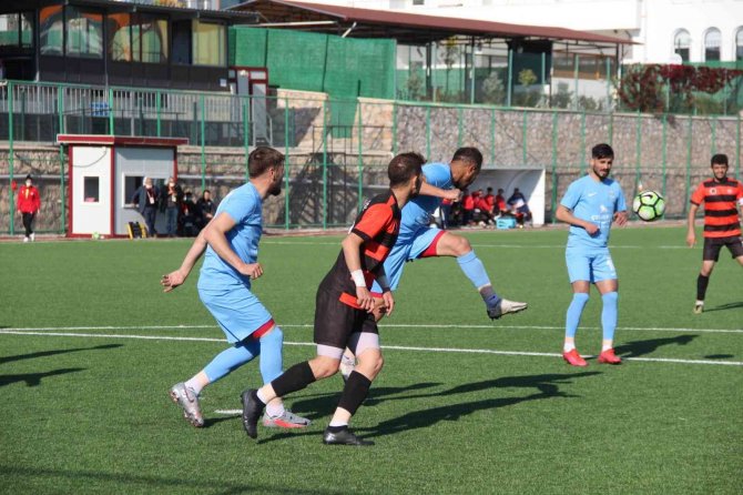 Bölgesel Amatör Lig: Kovancılarspor: 1 - Elazığ Yolspor: 1