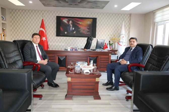 Kaymakam Tunç, Milli Eğitim Müdürlüğü İdarecileri İle Bir Araya Geldi
