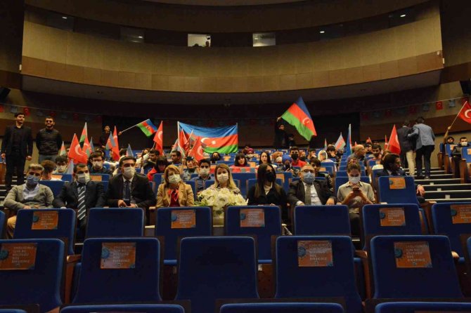 Düzce Üniversitesi’nde Azerbaycan Zafer Günü Kutlandı