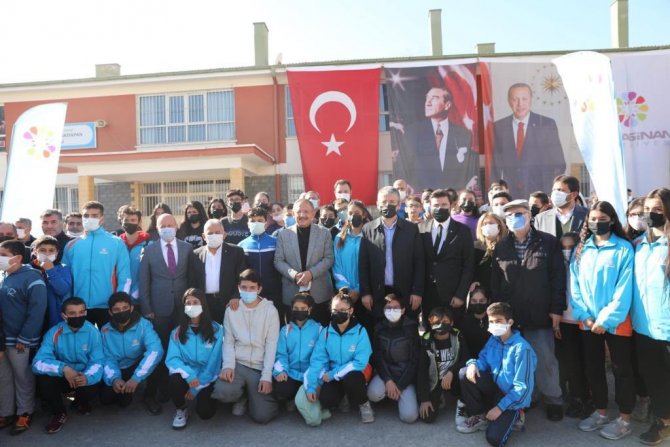 Yenişehir Spor Salonu Açıldı