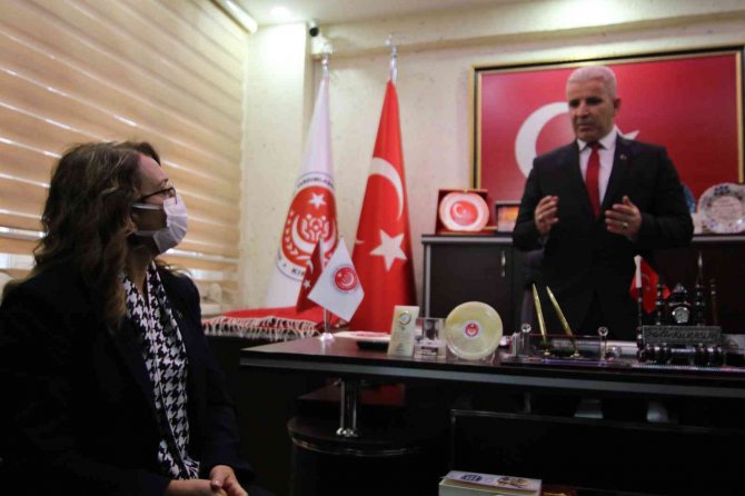 Şehit Annesinden İ̇yi̇ Parti’li Türkkan’a Sitem: "Uyuyamaz Oldum, Uykularımız Kaçtı"