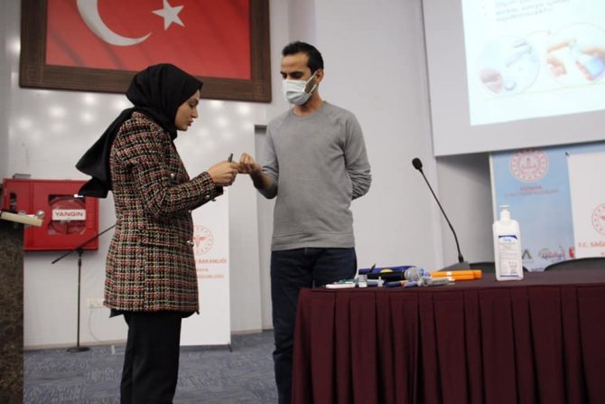 Kütahya’da ’Tip 1 Diyabetli Öğrencilerin Bakımı, İ̇nsülün/glukagon’ Uygulaması Eğitimi
