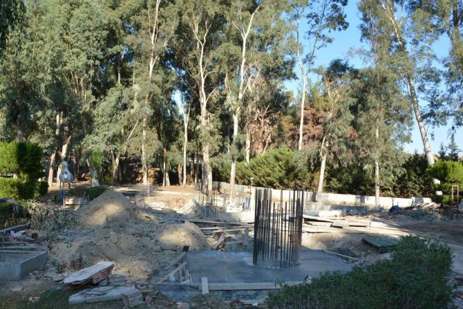 Tarsus Doğa Parkında Yenileme Çalışmaları Sürüyor