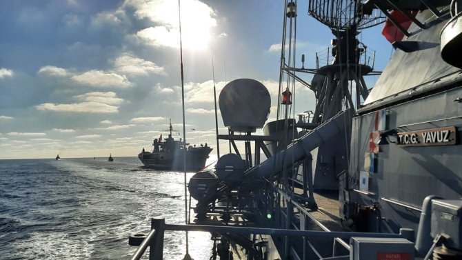 Msb: “Tcg Yavuz Fırkateynimiz Batı Karadeniz’de Geçiş Eğitimi İcra Etti”