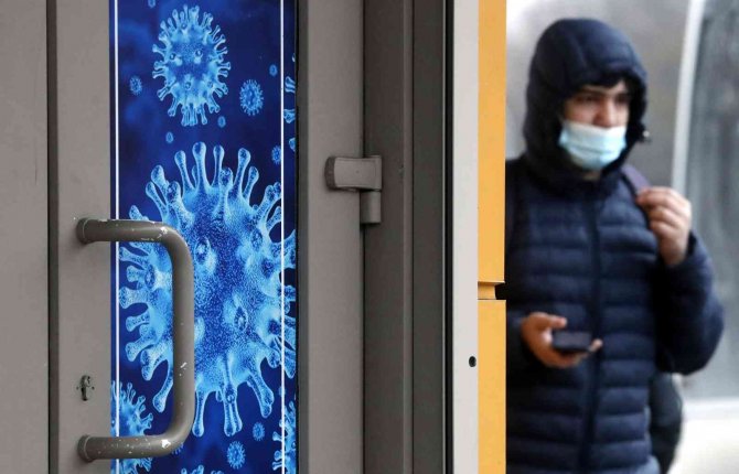 Rusya’da Günlük Covid-19 Ölü Sayısı Rekor Tazeledi