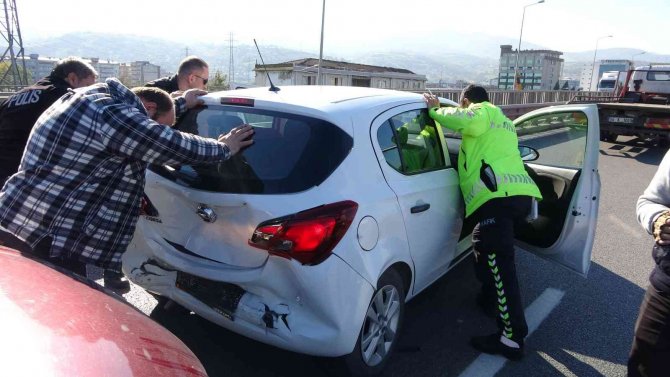 Samsun’da Trafik Kazaları: 2 Yaralı
