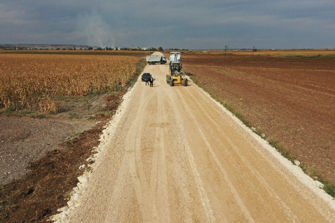 Suruç Kırsalı Kış Öncesi Sathi Asfaltla Buluşuyor
