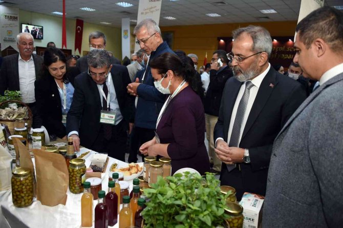 ’Uluslararası Tarım Çalıştayı’ Yoğun Katılım İle Gerçekleştirildi