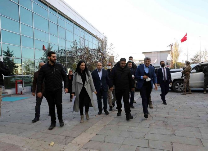 Van Valisi Bilmez, Devam Eden Projeleri İnceledi