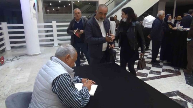 Darbe Mağduru Doktor Diyarbakır Cezaevi’nde Yaşadıklarını Kitaba Aktardı