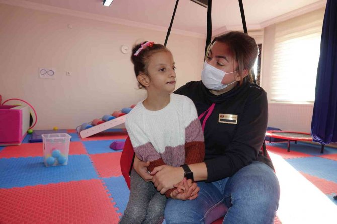 Bir Annenin Yürekleri Dağlayan Çaresizliği