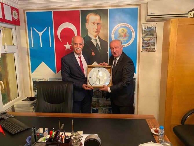 Bozüyük Belediye Başkan Yardımcıları Kocaeli Bilecikliler Derneği’ni Ziyaret Etti