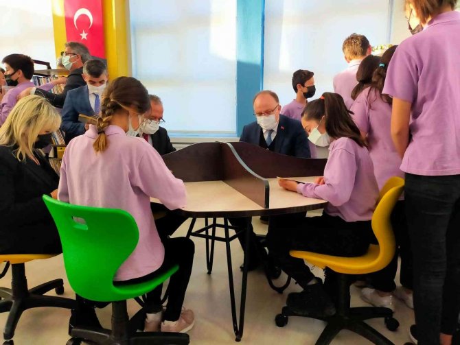 Zonguldak’ta ‘Kütüphanesiz Okul Kalmasın Projesi’ Çalışmaları Başladı