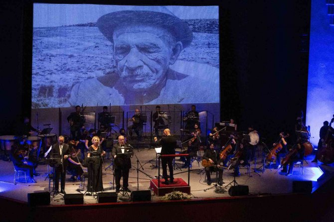 Dostlar Beni Hatırlasın-bir Aşık Veysel Hikayesi Konseri Samsun’da