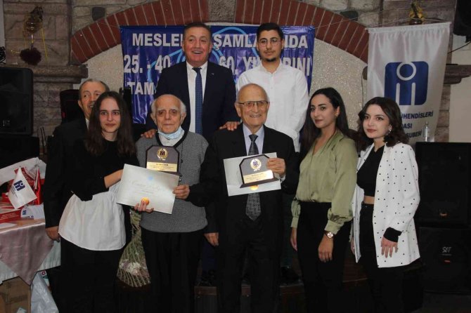 İ̇nşaat Mühendisi Meslek Büyüklerine Onur Belgesi