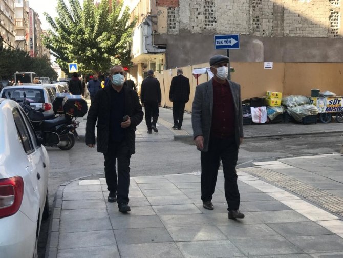 Elazığ’da Aşılama Artıyor Vaka Sayıları Düşüyor