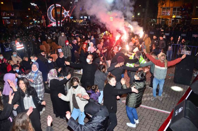 Cumhuriyet Konseri Coşkuyla Kutlandı