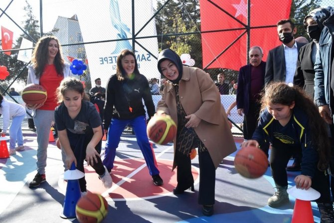 Sancaktepe’de ‘Şehit Onbaşı Emre Baysal Spor Parkı Hizmete Açıldı