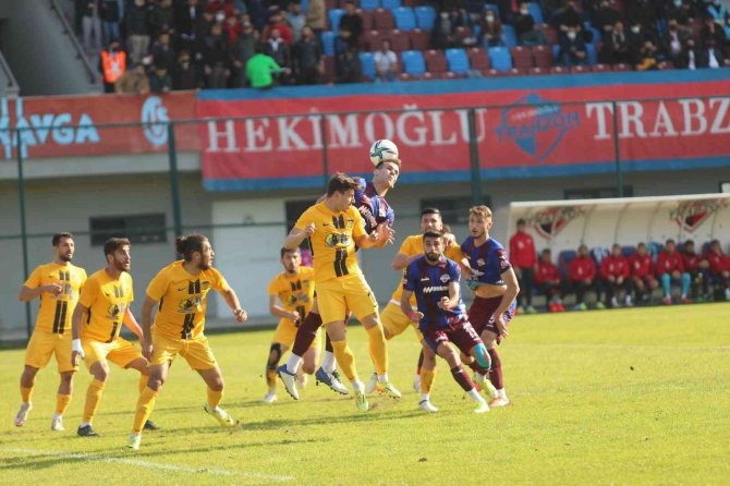 Tff 2 Lig : Hekimoğlu Trabzon Fk: 1- Bayburt Özel İ̇dare: 1