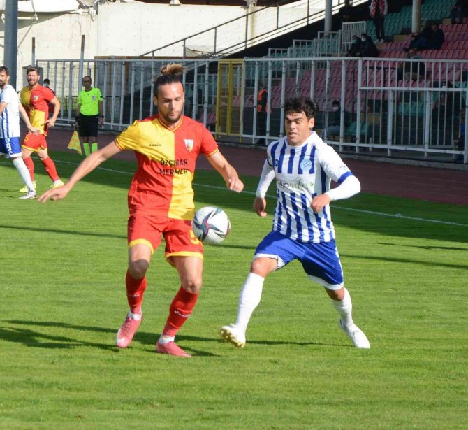 Tff 3. Lig: Beyoğlu Yeniçarşı Fk: 2 - Kızılcabölükspor: 2