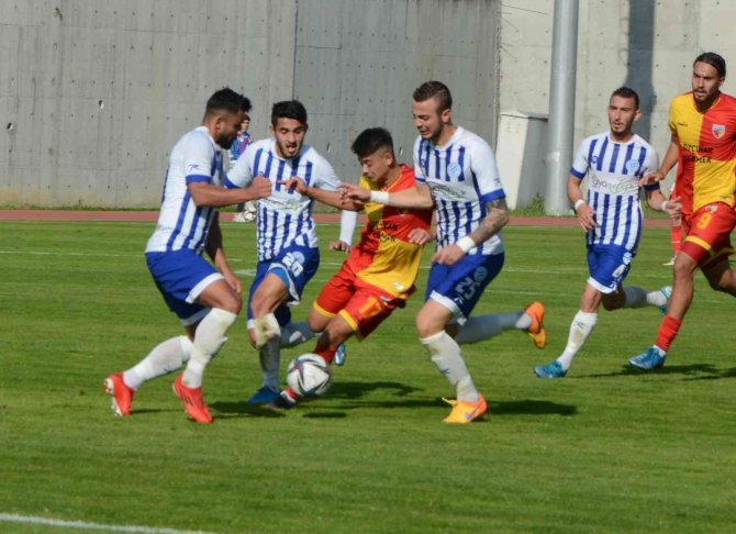 Tff 3. Lig: Beyoğlu Yeniçarşı Fk: 2 - Kızılcabölükspor: 2