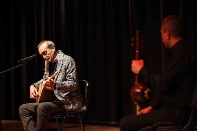 Bağlama Üstadı Başakşehir’de Türkü Ziyafeti Sundu