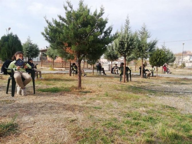 Yazıhan’da Kitap K’oku’su Projesi