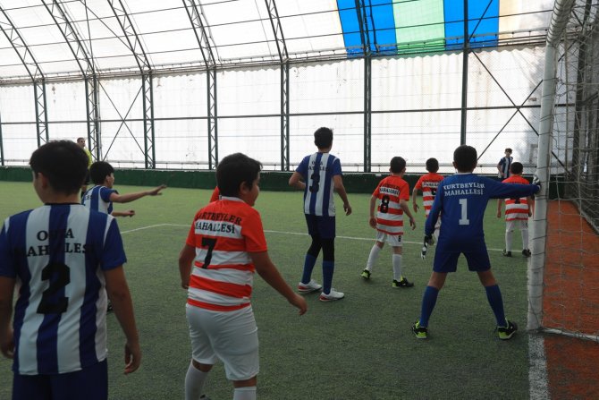 Adapazarı Minikler Futbol Turnuvası Başladı