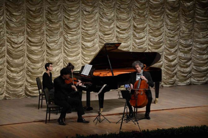 ‘Ulucan Trio Konseri’ Yoğun İlgi Gördü