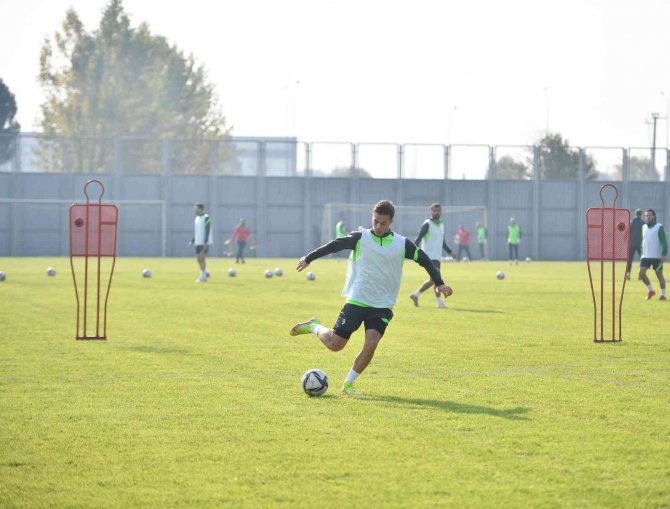 Bursaspor’da İ̇stanbulspor Maçı Mesaisi
