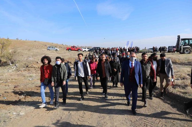 Fü’de 23 Bin Fidan Toprakla Buluşturuldu