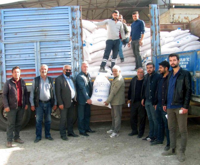 Gaziantep Büyükşehir’den Çiftçiye Buğday Tohumu