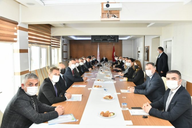 Vali Dağlı: “Teknofest 2022 Gençler İçin Önemli Bir Fırsat”