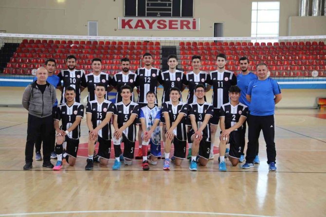 Hürriyet Mtal Evinde Hata Yapmadı