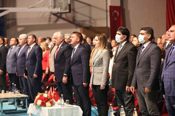 Iğdır’da "Bir Millet İ̇ki Devlet Kardeşlik Destanı Gösterisi" Düzenlendi