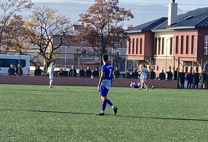 Kars 36 Spor: 1 Kağızman Gençler Birliği Spor: 0