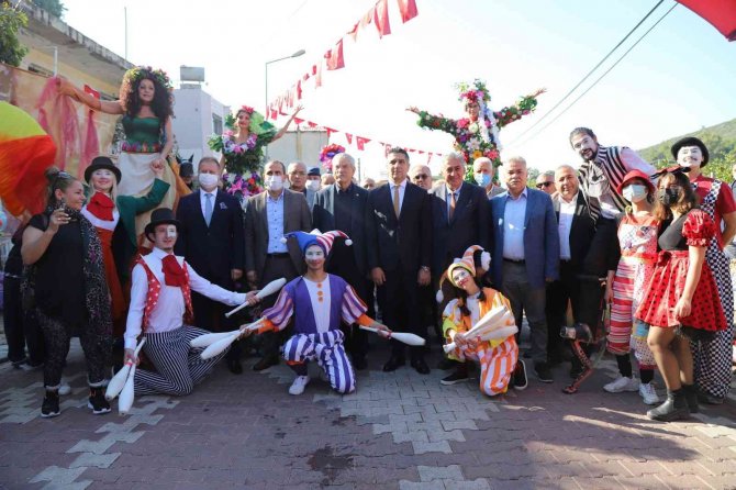 Menderes’te Mandalina Festivali