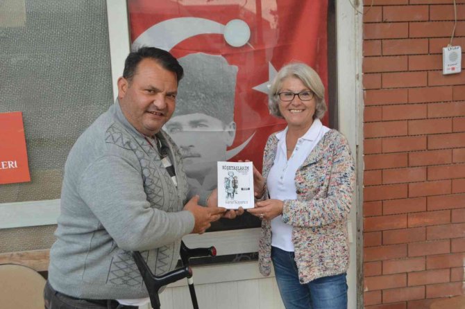 Gürsel Koyuncu’nun İ̇lk Kitabı Büyük İlgi Gördü